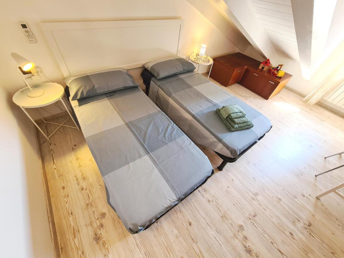 Ca' Nova - Burano Villa Bagian luar foto
